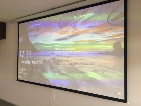 ติดตั้งเครื่องฉาย
